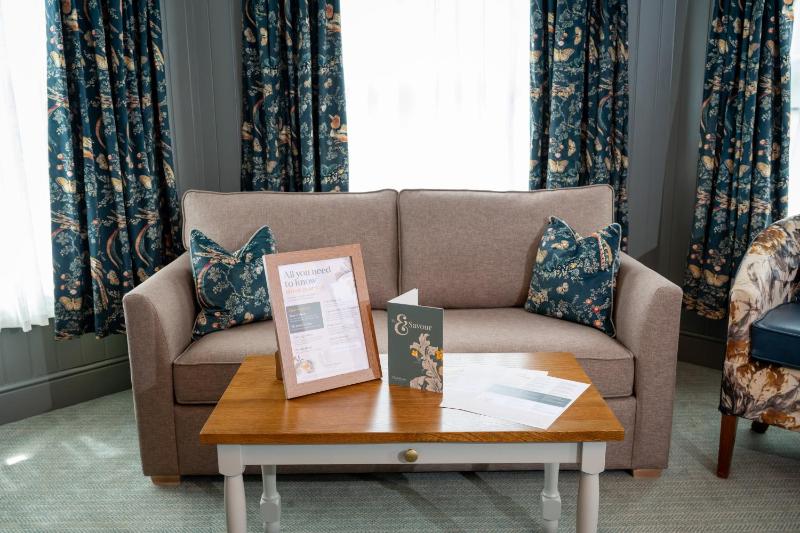 Superior Double Room image 4