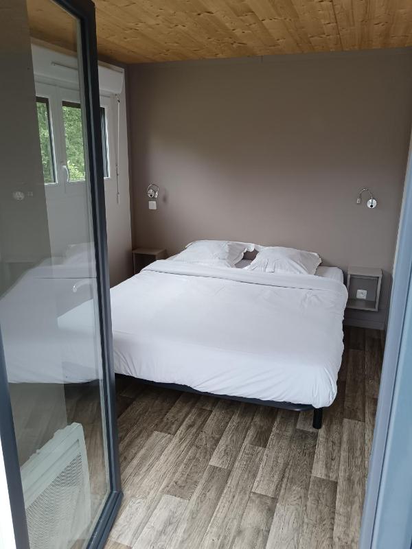 One-Bedroom Chalet image 4