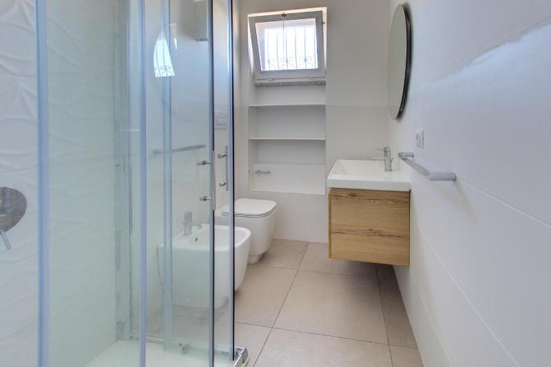 Two-Bedroom House image 3