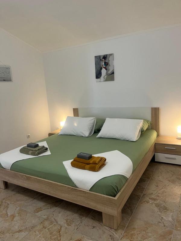 Di AdriA Island Vir - image 6