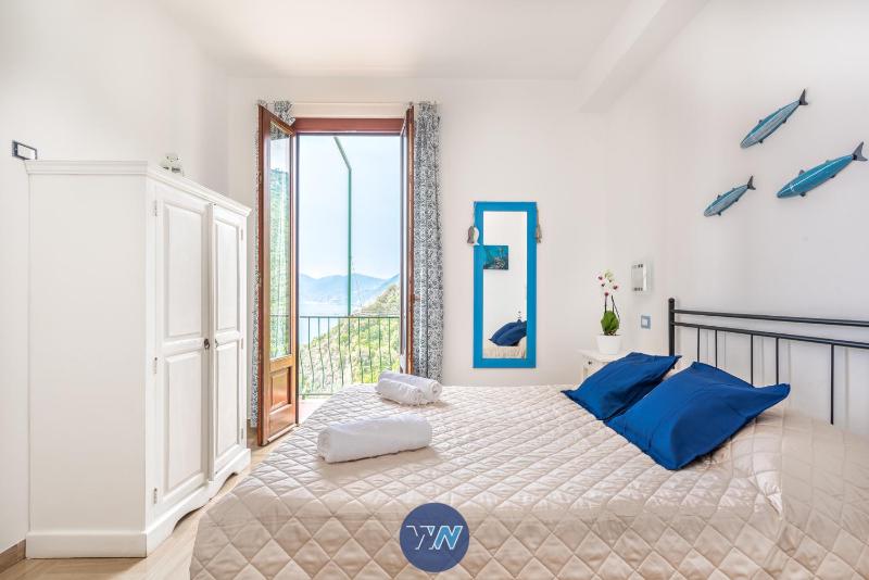 King Room with Sea View image 3