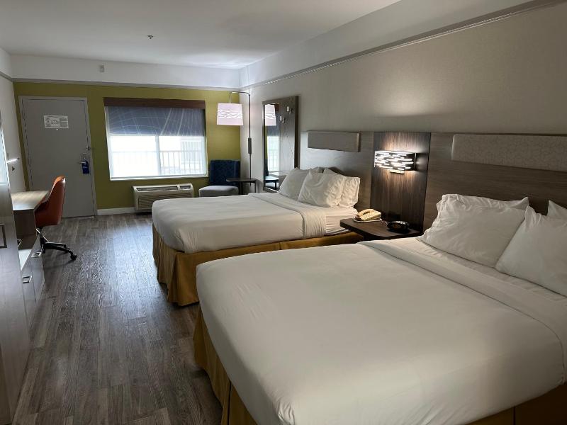 Standard Room image 1