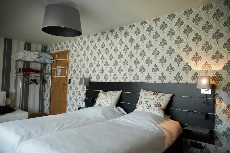 Four-Bedroom Holiday Home image 2