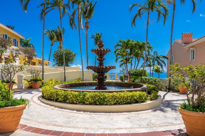 2 Bedroom Ocean View, Las Casitas Village image 3