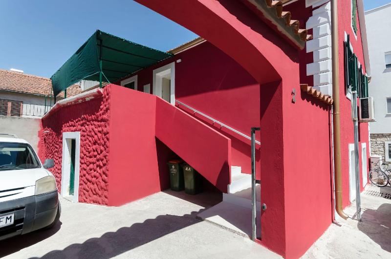Apartment Oldtown with parking - image 1