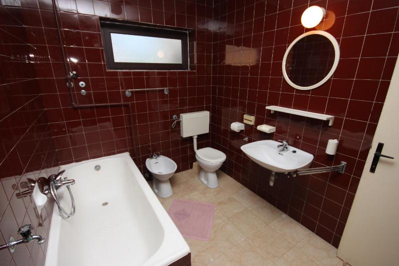Apartments with parking space Vodice - 7604 - image 31