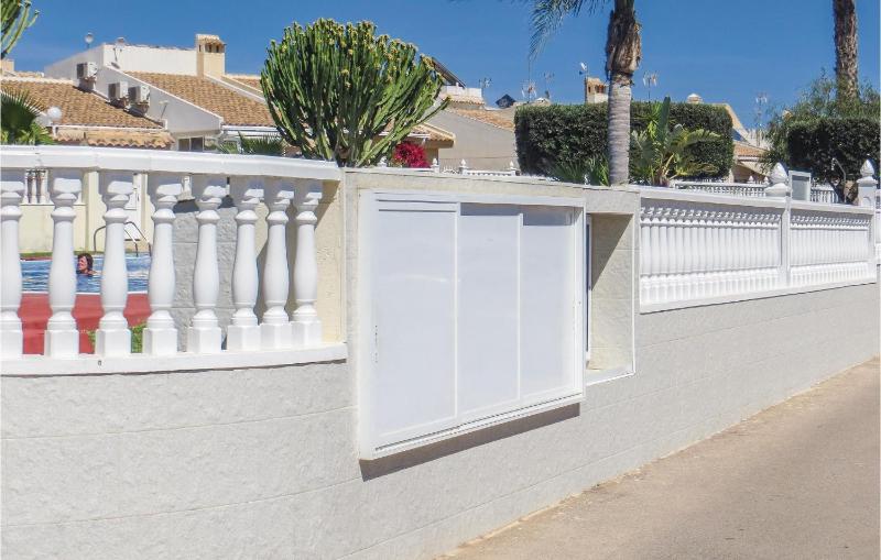 Two-Bedroom Holiday Home image 4
