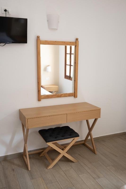 Exclusive Junior Suite image 3