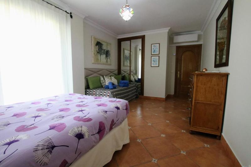 Villa image 3