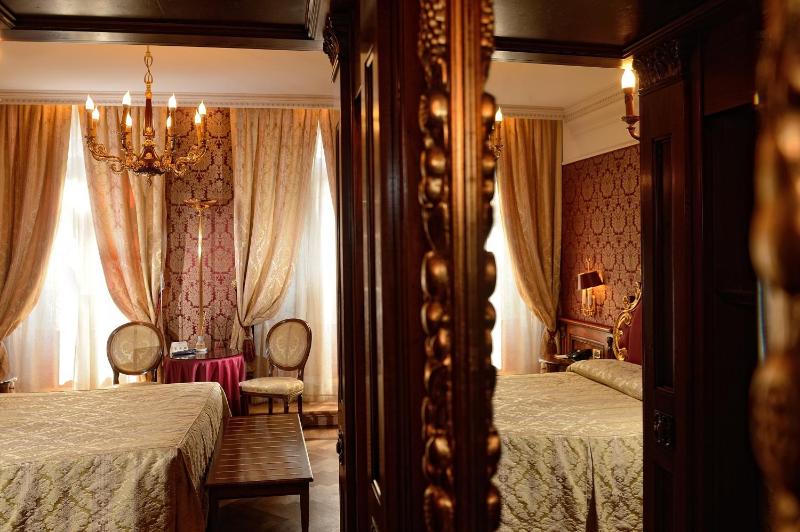 Bellevue Luxury Rooms - San Marco Luxury - image 15