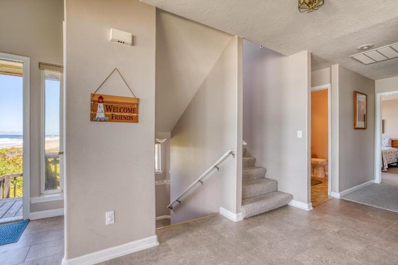Anchor House - Lincoln City - image 14