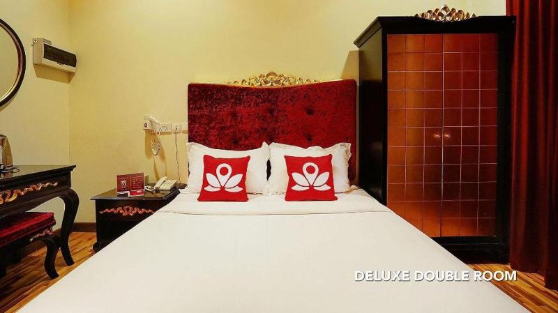 ZEN Rooms Jinshan Hotel - image 1