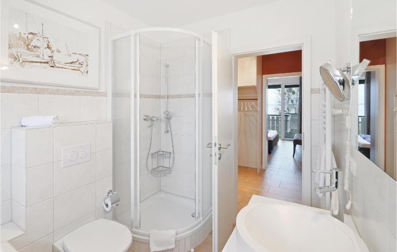 Gorgeous Apartment In Rechlin With Wifi - image 15