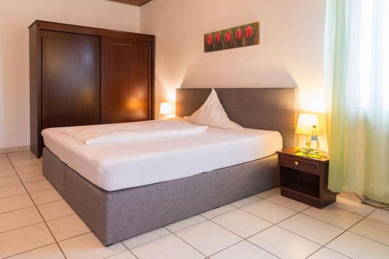 Superior Single Room image 3