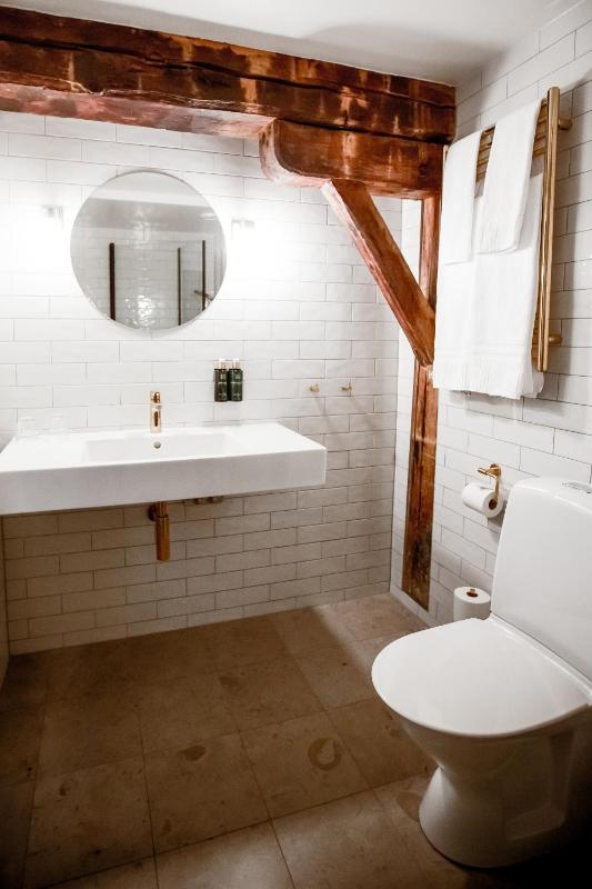 Compact Double image 2