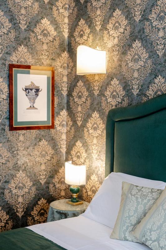 Double or Twin Room image 3