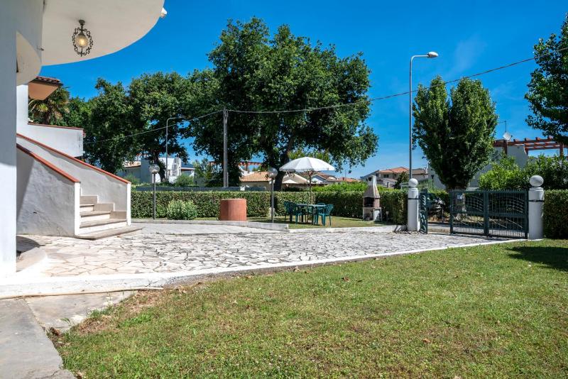 M376 - Marcelli bilocale con posto auto - image 7
