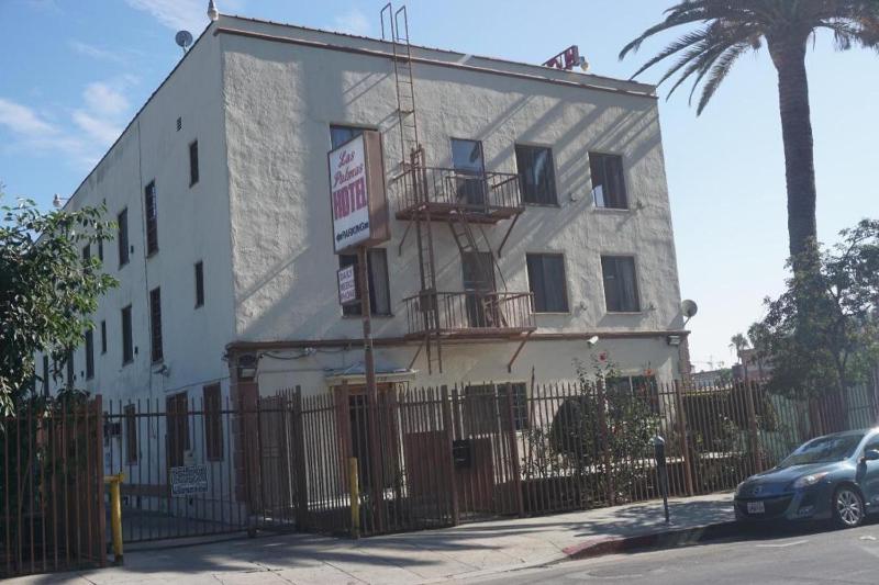 Las Palmas Hotel - image 6