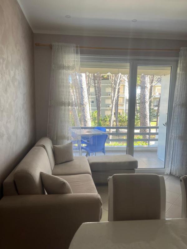 Two-Bedroom House image 3