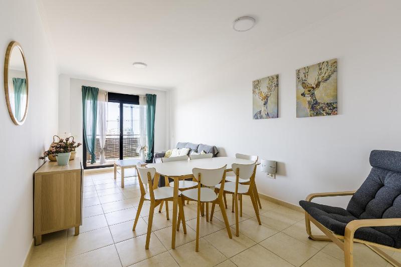 A&N Sea View Family Apartment with Pool & Parking - image 4