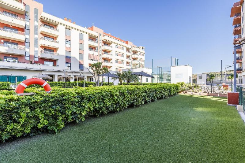 A&N Sea View Family Apartment with Pool & Parking - image 8