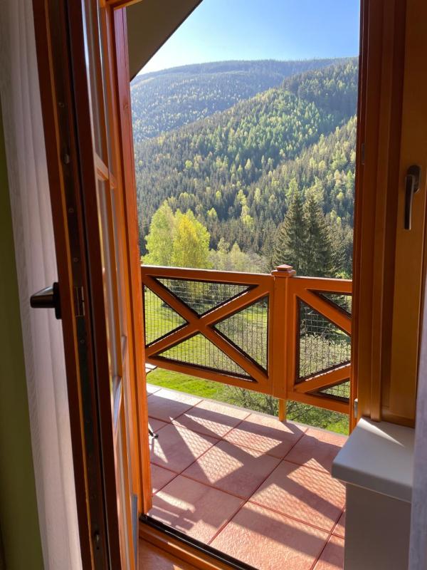 Quadruple Room with Balcony image 4