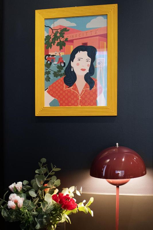 Classic Double Room image 3