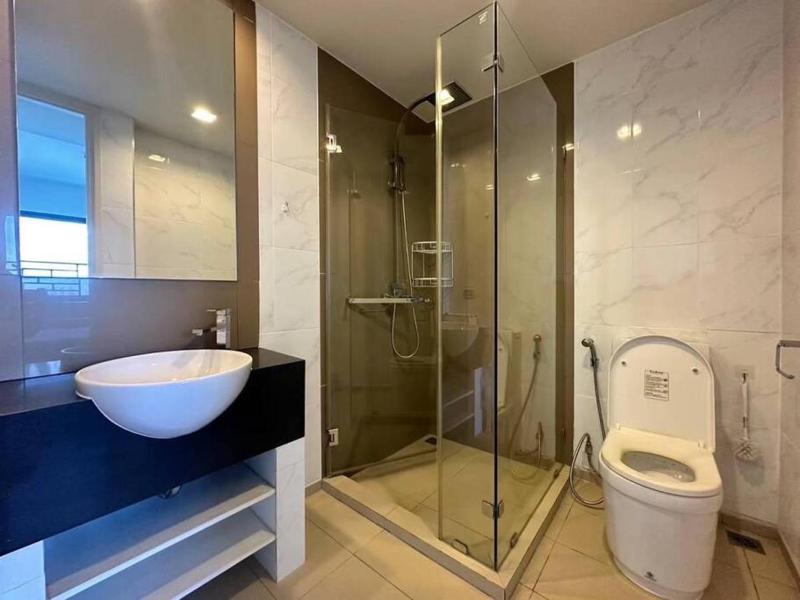 Sea View High Floor 2 Bed Room Excellent Location - image 12