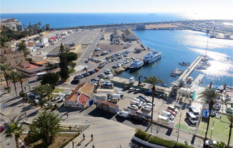 Beautiful Apartment In Torrevieja - image 9
