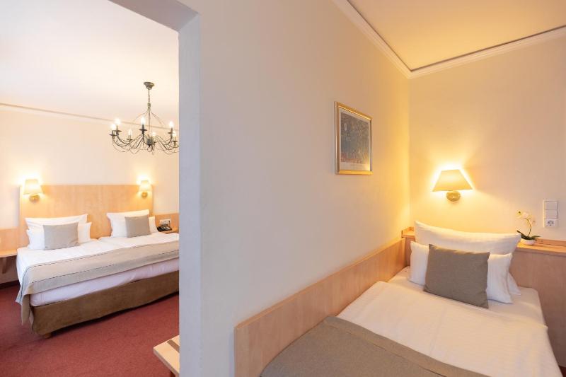 Comfort Double Room with Sofa Bed image 2