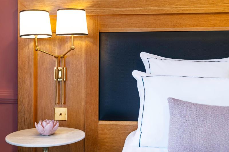 Superior Double Room image 1