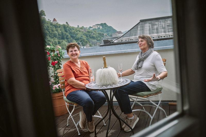 Junior Suite with Terrace image 3