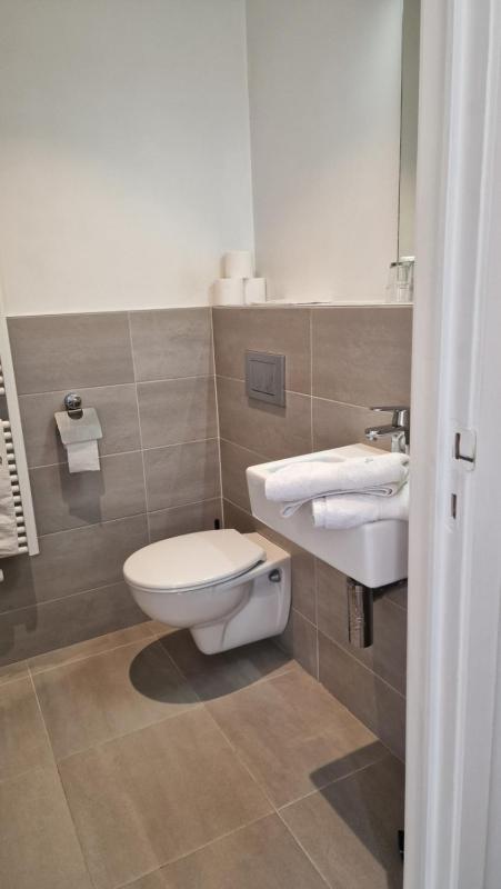 Double Room with Terrace image 4