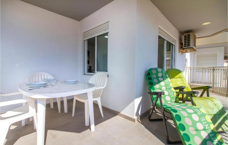 Beach Front Apartment In Santa Pola With Wifi - image 17