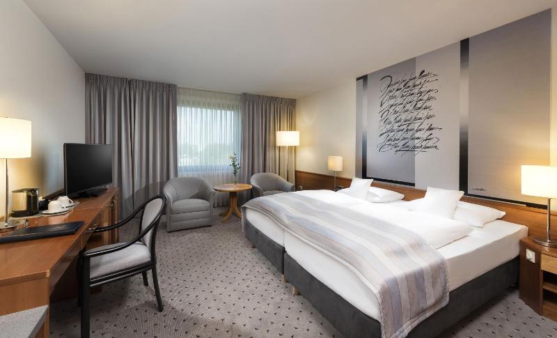 Classic Double Room image 1