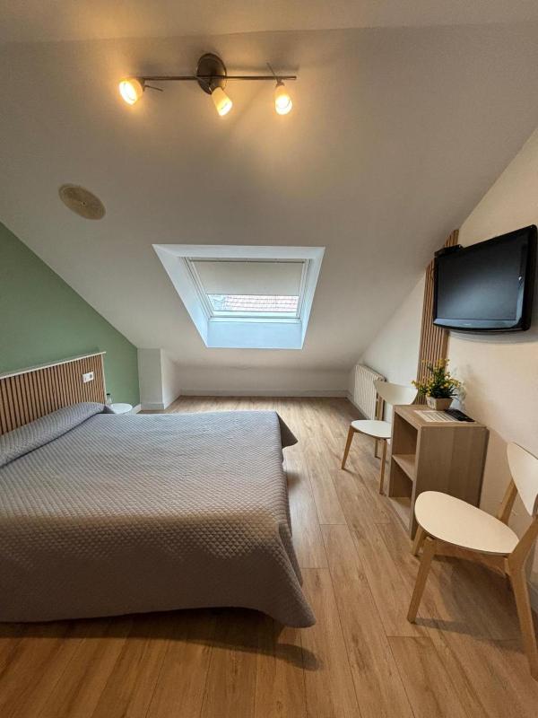 Superior Double Room image 1