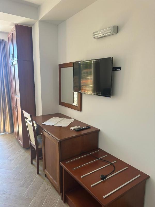 Triple Room with Sea View image 3