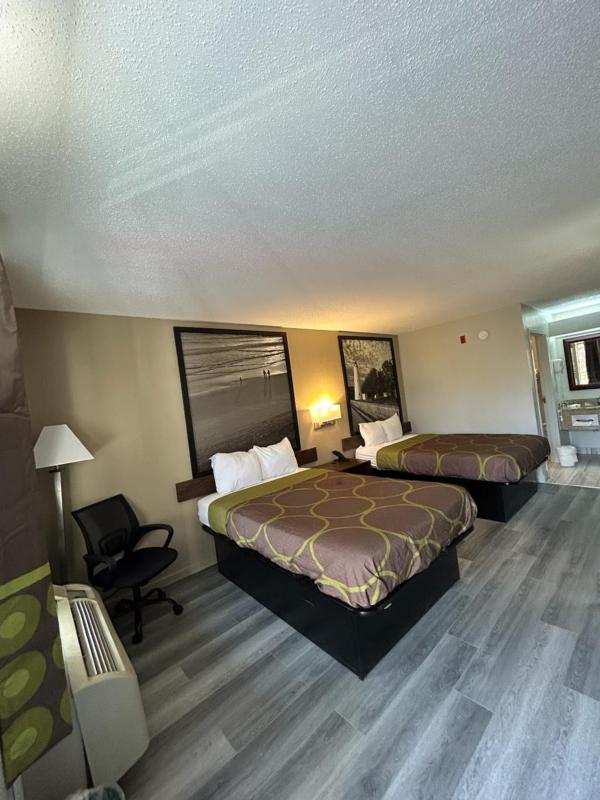 Double Room with Two Double Beds - Non-Smoking image 2