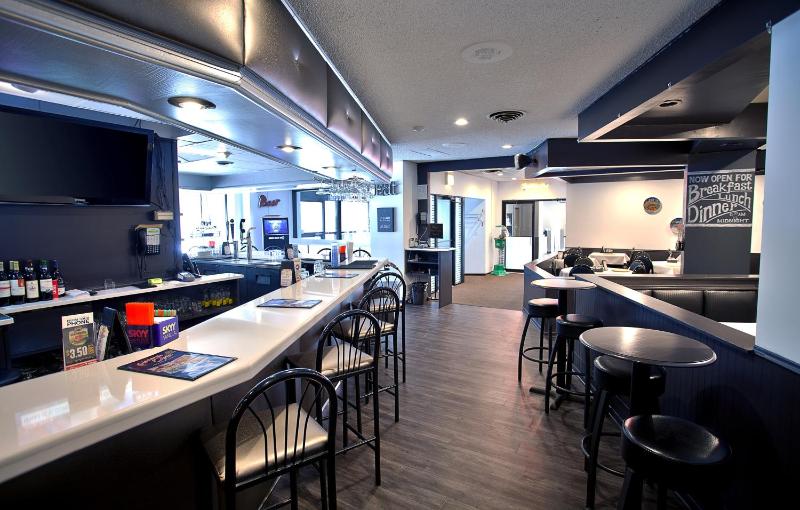 Best Western River North Hotel - image 9