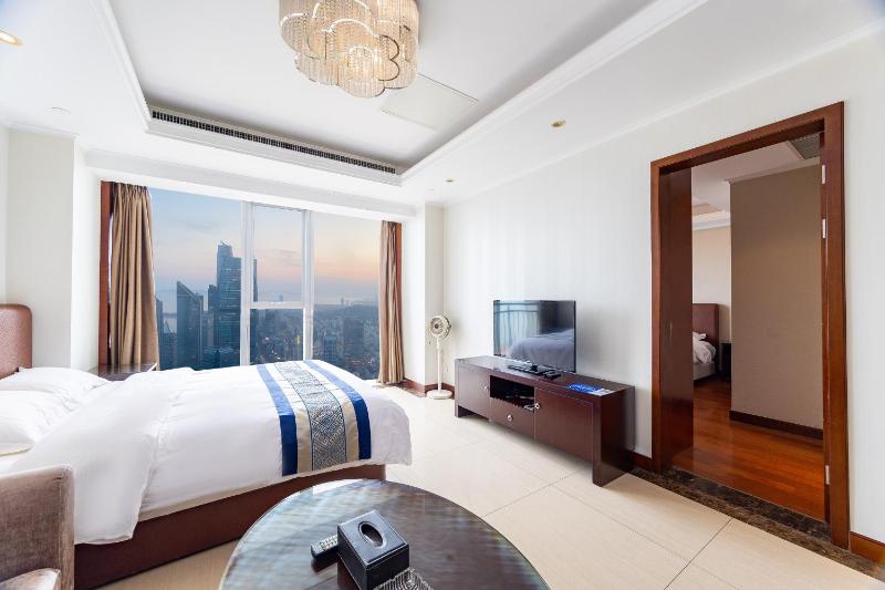 Qingdao Elegant Central Apartment - image 29