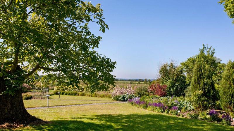 Apartment with View and Balcony image 1