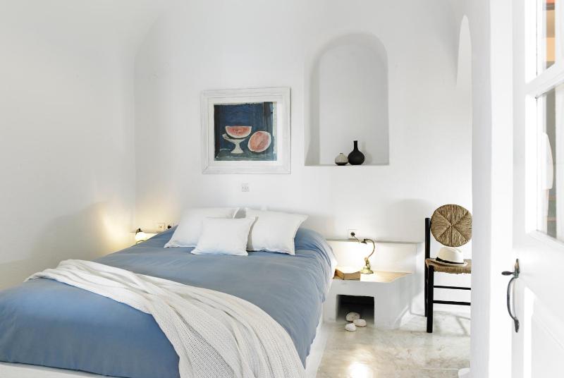 Standard Apartment with Caldera View image 3