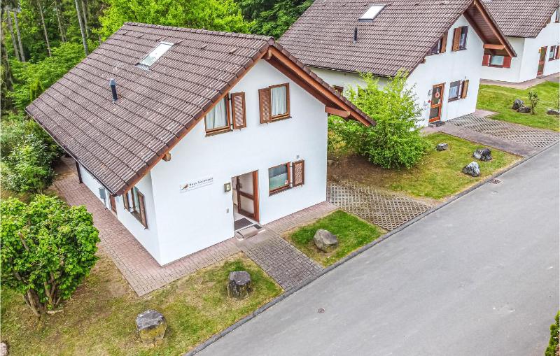 Five-Bedroom Holiday Home image 1