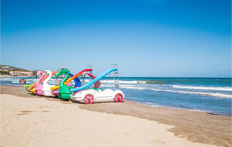 Three-Bedroom Apartment image 3