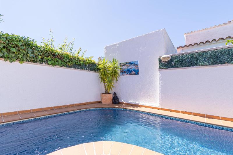 Apart-rent Casa Alberes 0080 con piscina - image 3