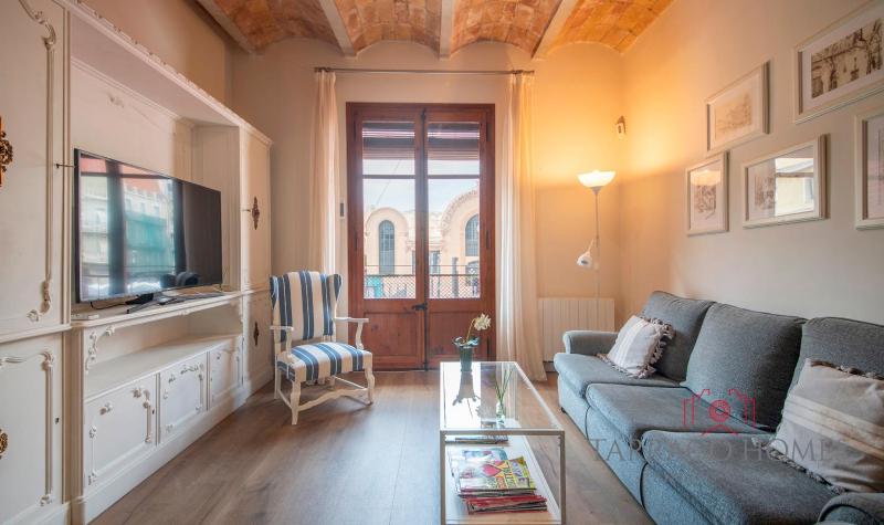 TarracoHomes-TH13 Moderno apartamento en el centro de Tarragona - image 3
