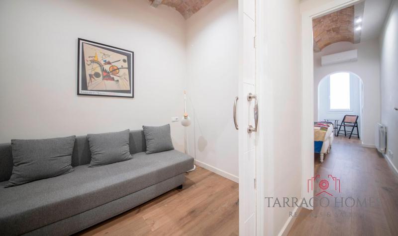 TarracoHomes-TH13 Moderno apartamento en el centro de Tarragona - image 11
