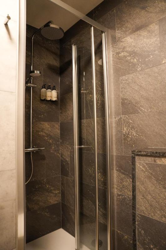 Double Room with Shower image 3
