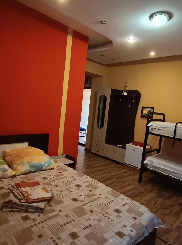 Quadruple Room with Bathroom image 3