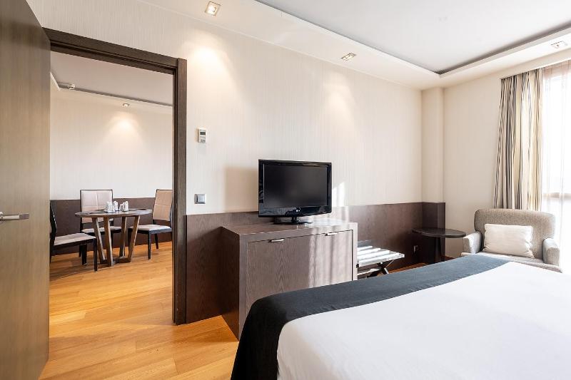 Junior Suite image 4